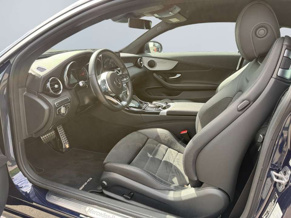 Mercedes-Benz C 200 - Imagem 9