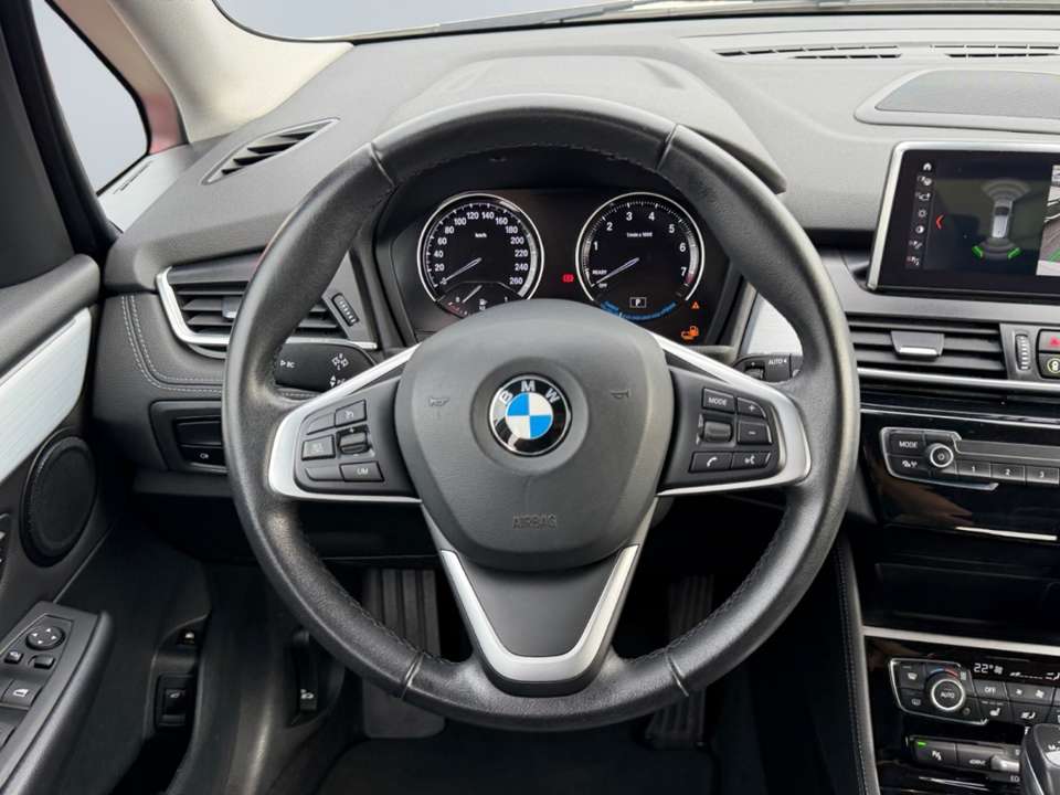 BMW 225 - Imagem 13