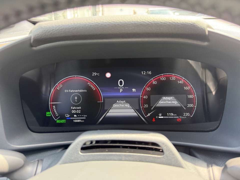 Toyota C-HR - Imagem 15