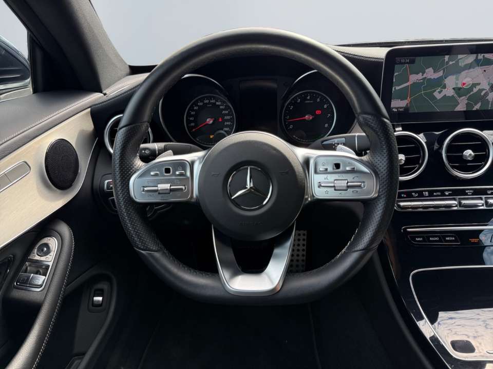 Mercedes-Benz C 200 - Imagem 13