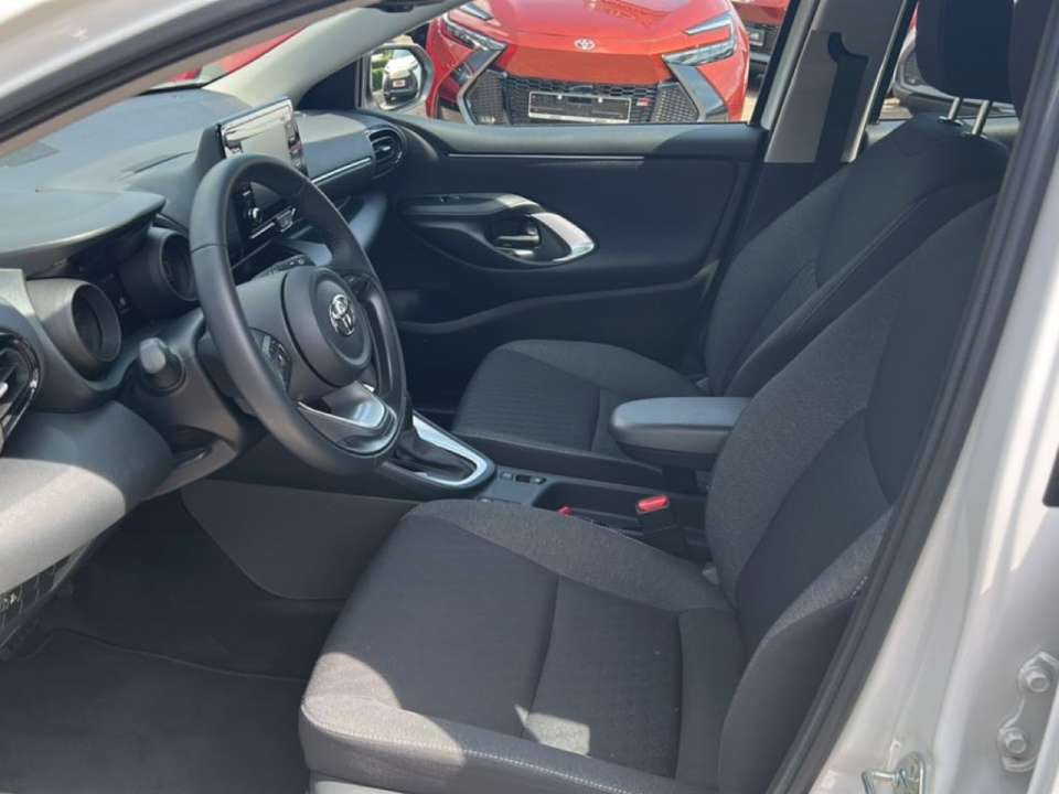 Toyota Yaris - Imagem 7