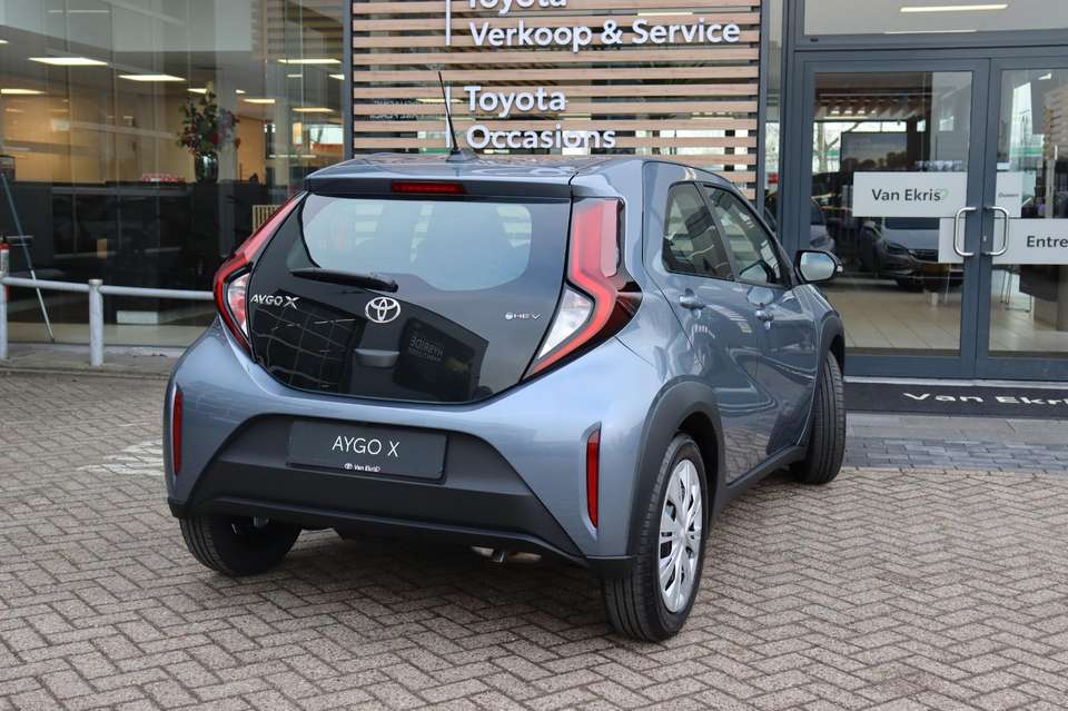 Toyota Aygo X - Imagem 4