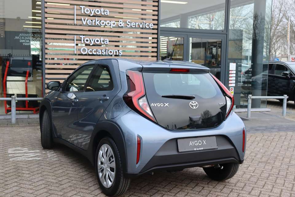 Toyota Aygo X - Imagem 5