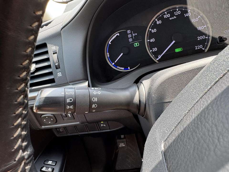 Lexus CT 200h - Imagem 20