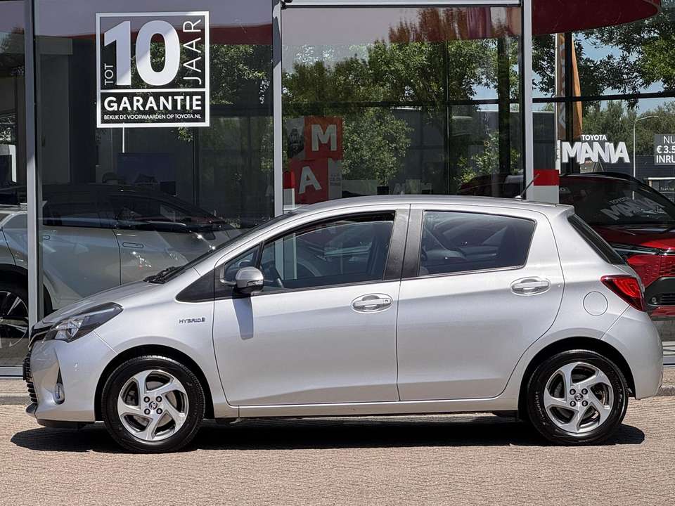 Toyota Yaris - Imagem 2
