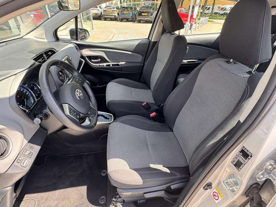 Toyota Yaris - Imagem 9