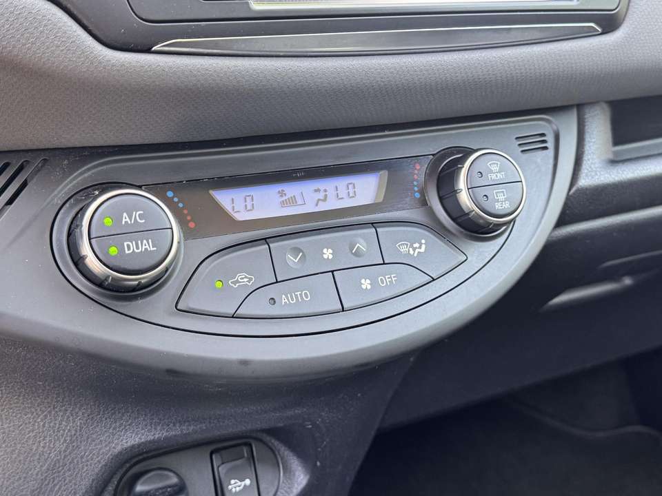 Toyota Yaris - Imagem 15