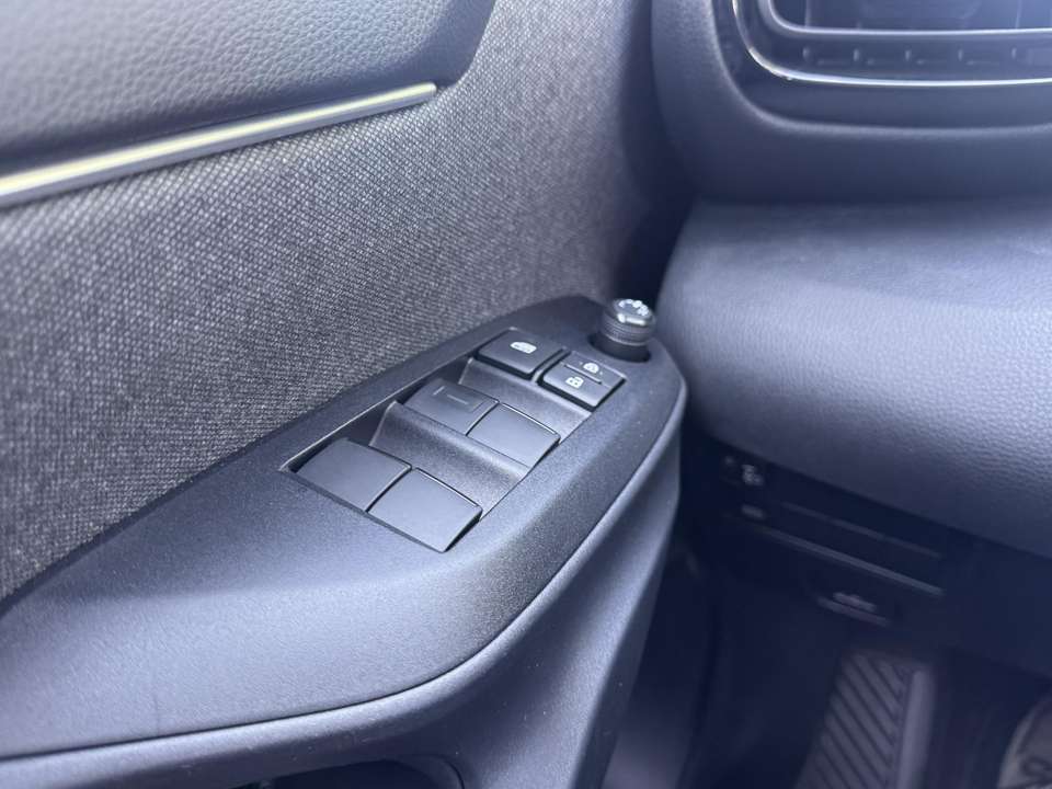 Toyota Yaris - Imagem 13