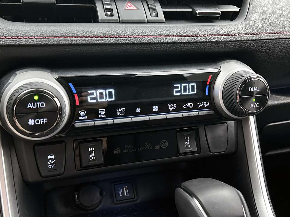 Toyota RAV 4 - Imagem 9