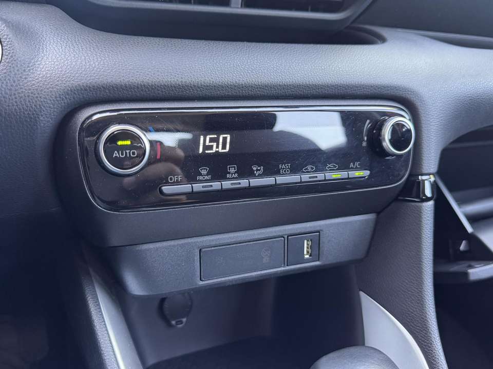 Toyota Yaris - Imagem 14