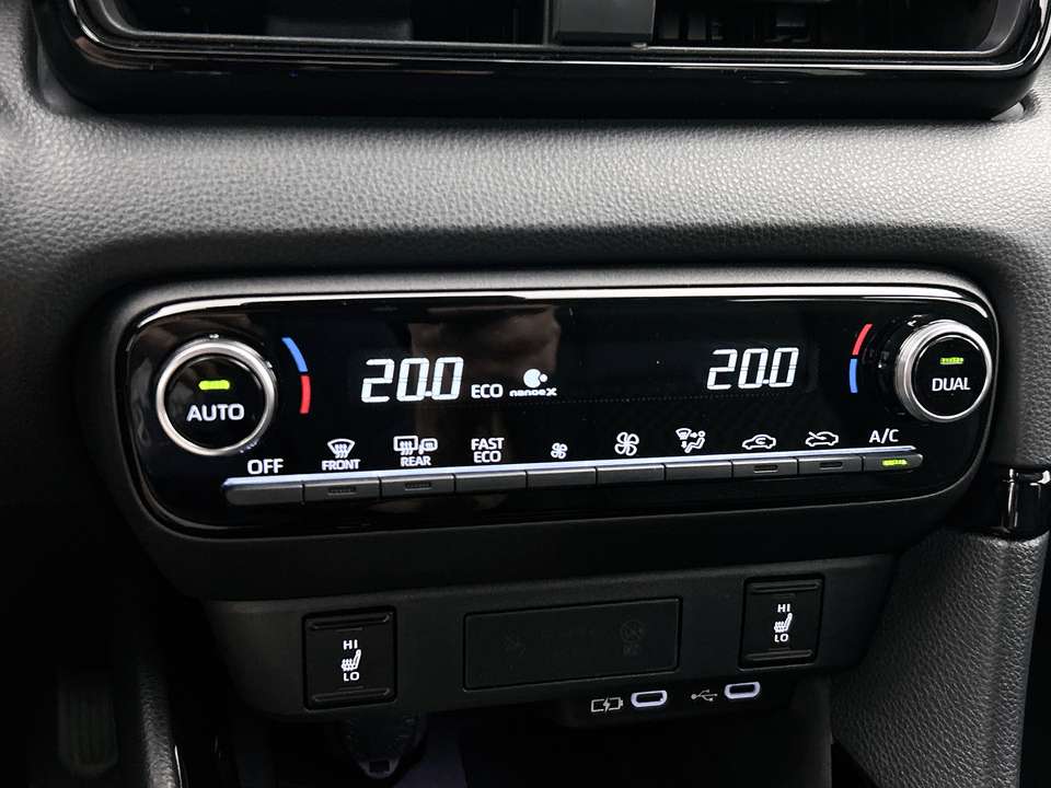 Toyota Yaris - Imagem 11