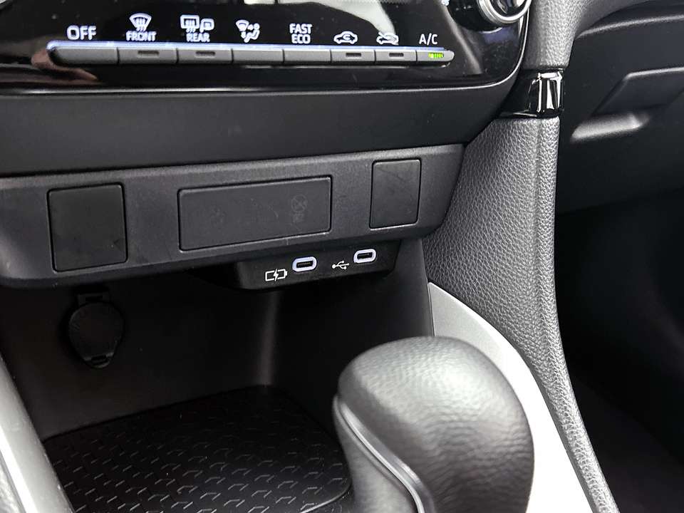 Toyota Yaris - Imagem 12