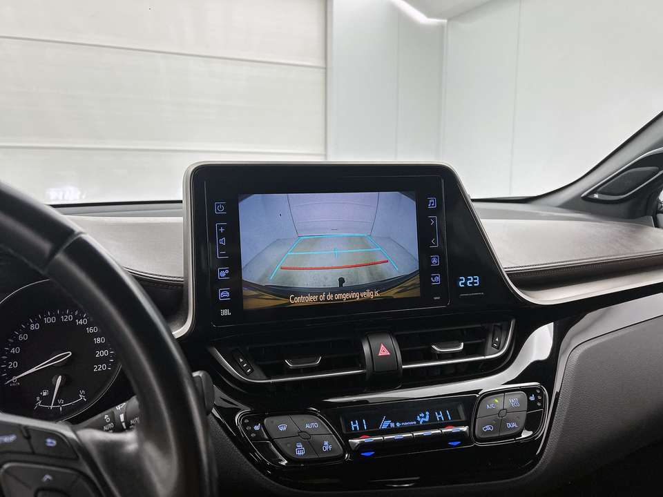 Toyota C-HR - Imagem 9