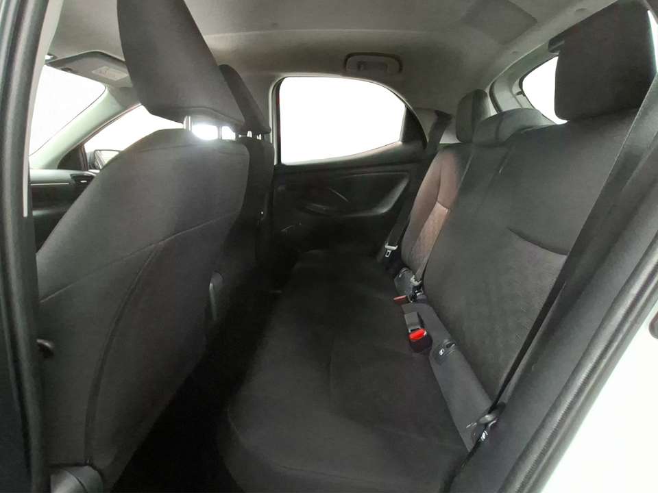 Toyota Yaris - Imagem 14