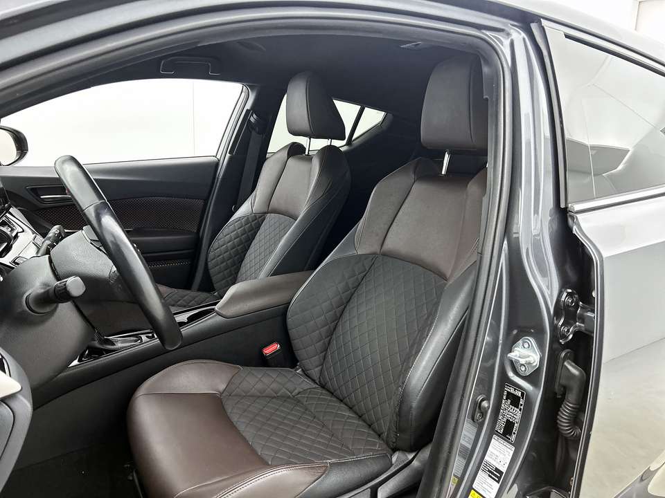 Toyota C-HR - Imagem 15
