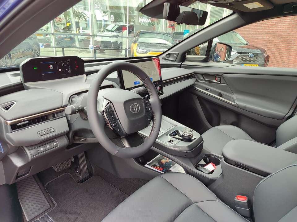 Toyota bZ4X - Imagem 4