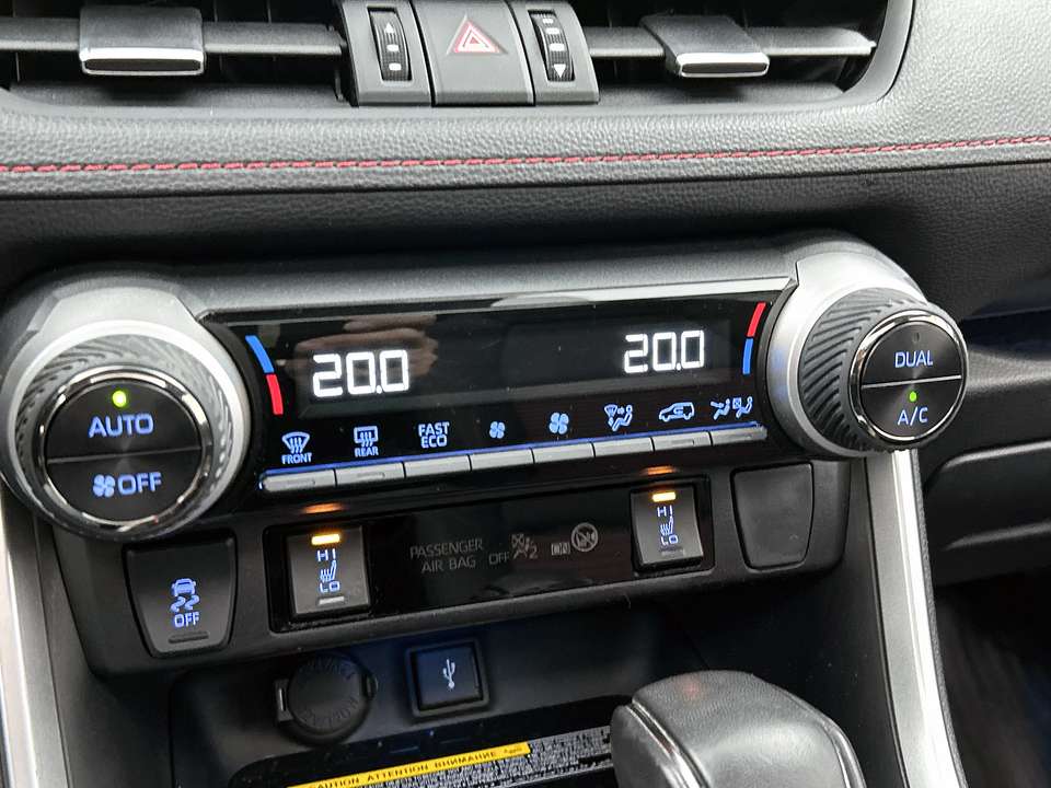 Toyota RAV 4 - Imagem 13