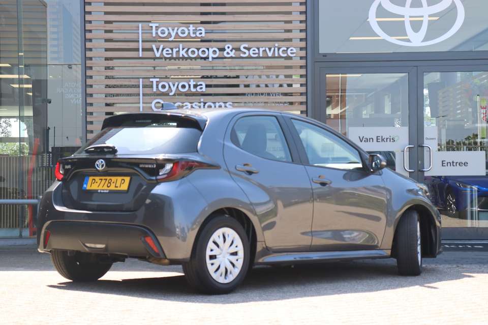 Toyota Yaris - Imagem 2