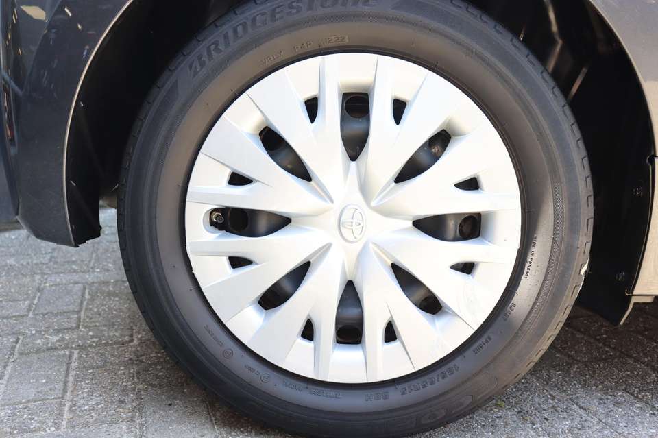 Toyota Yaris - Imagem 3