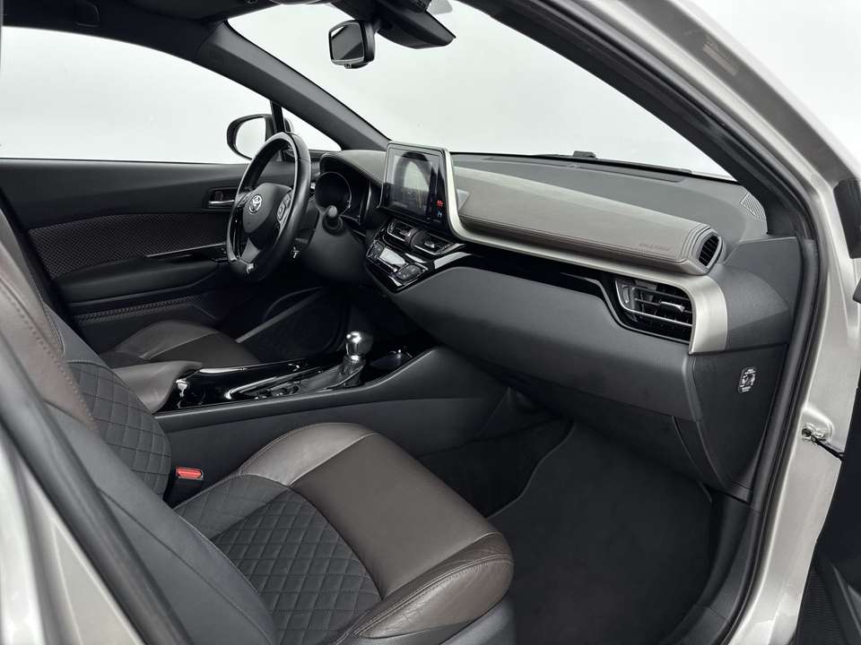 Toyota C-HR - Imagem 6