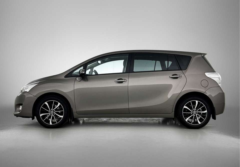 Toyota Verso - Imagem 3