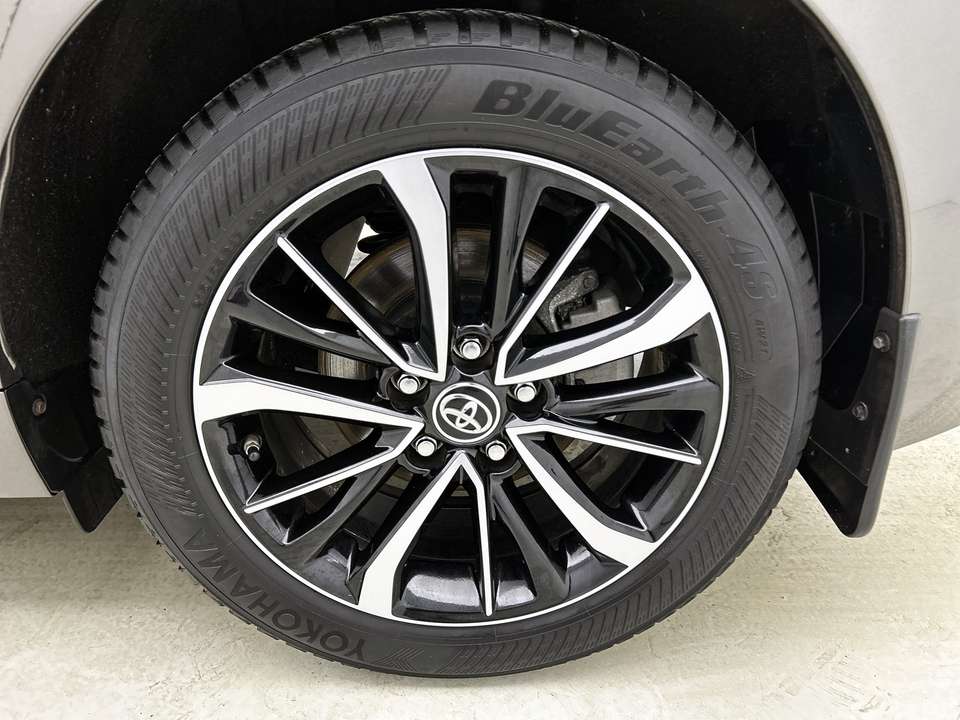 Toyota Verso - Imagem 5