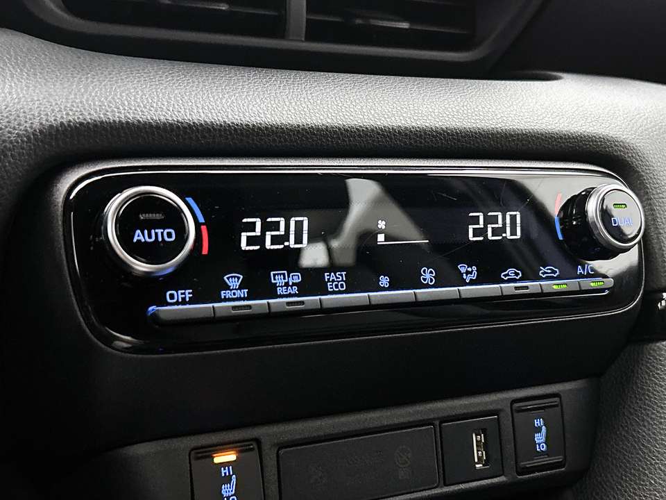 Toyota Yaris - Imagem 11