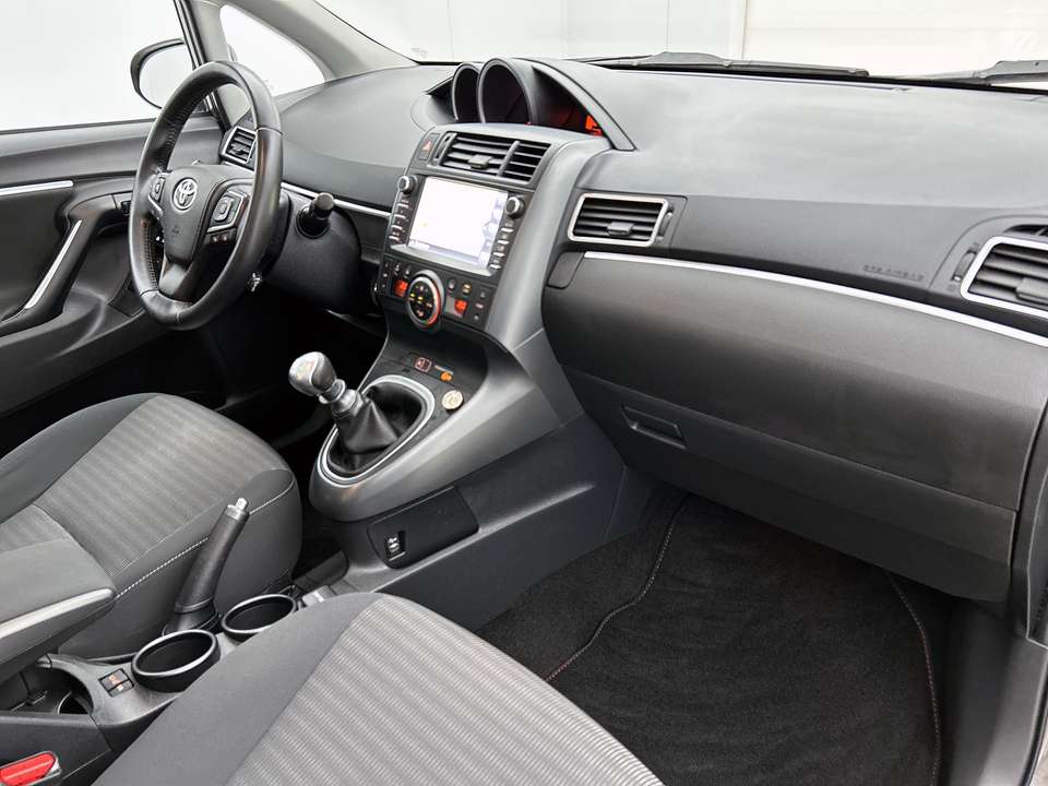 Toyota Verso - Imagem 7