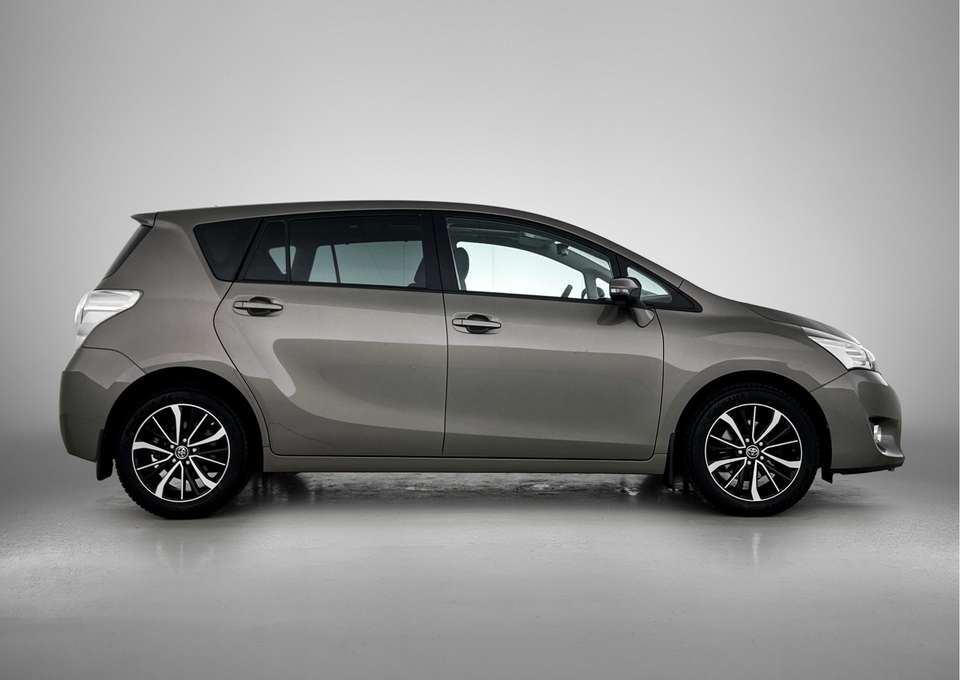 Toyota Verso - Imagem 14