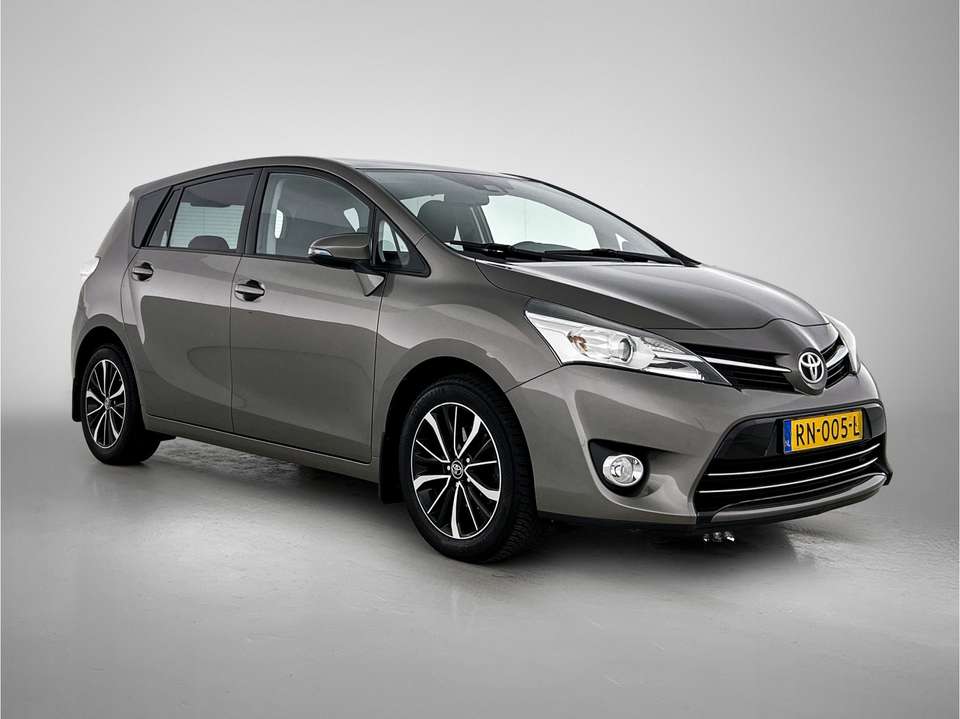 Toyota Verso - Imagem 15