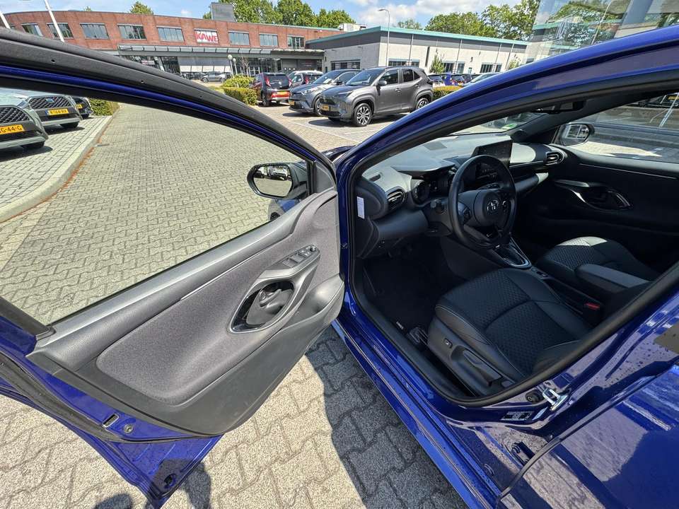 Toyota Yaris - Imagem 14