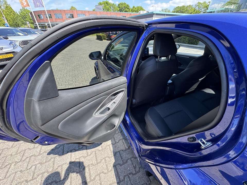 Toyota Yaris - Imagem 18