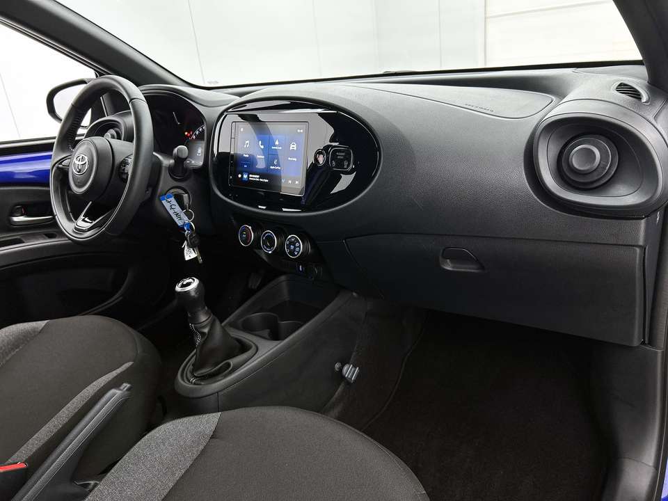 Toyota Aygo X - Imagem 6