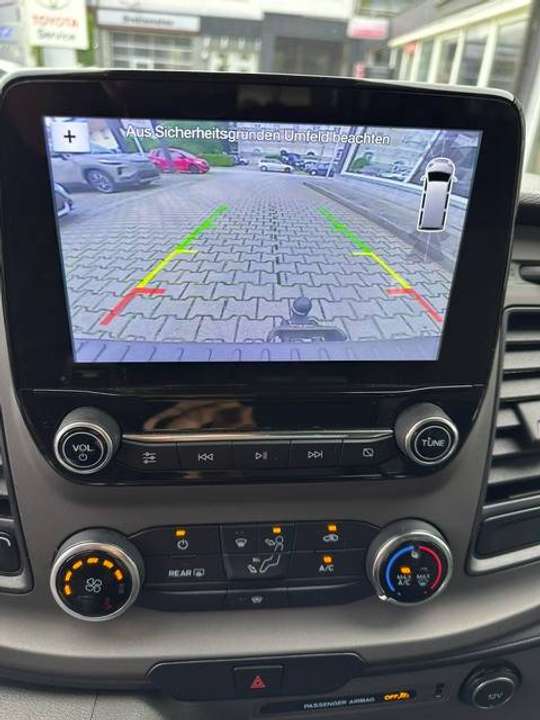 Ford Tourneo Custom - Imagem 13