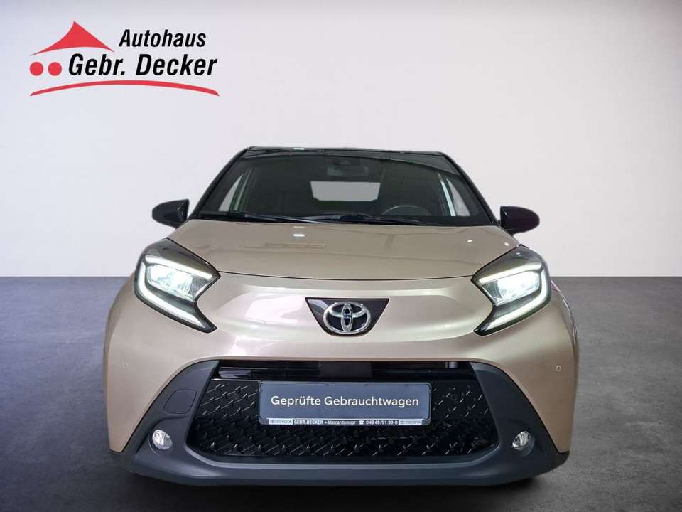 Toyota Aygo X - Imagem 2