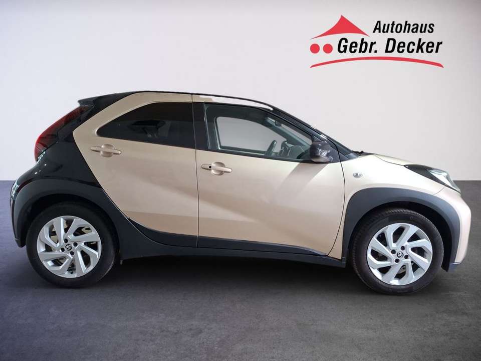Toyota Aygo X - Imagem 4