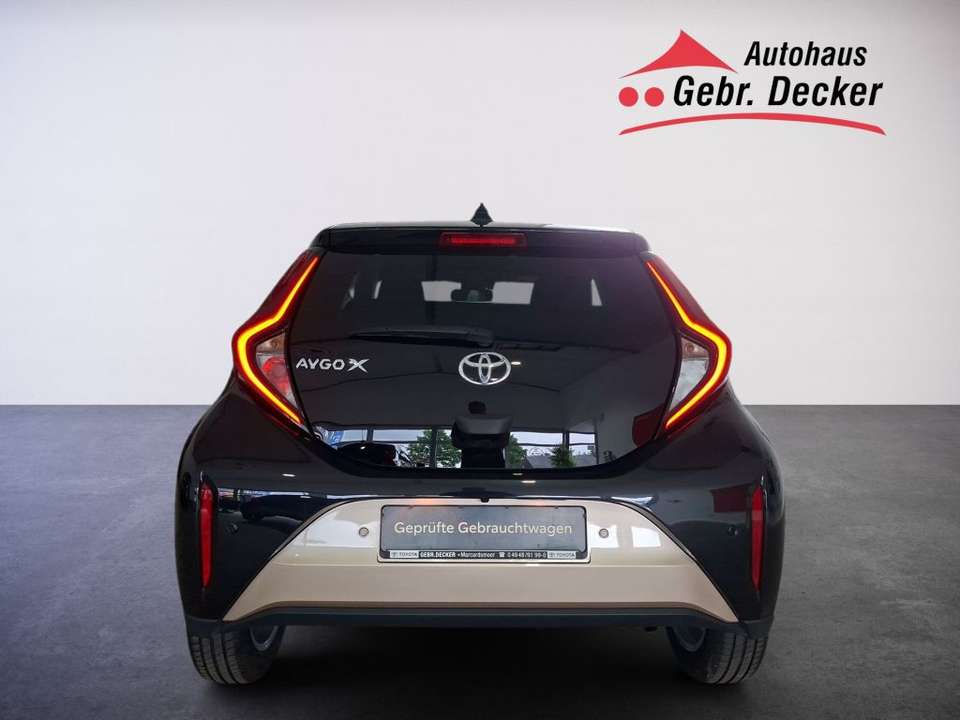 Toyota Aygo X - Imagem 6