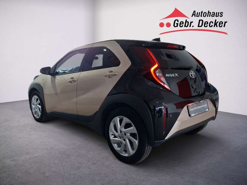 Toyota Aygo X - Imagem 7