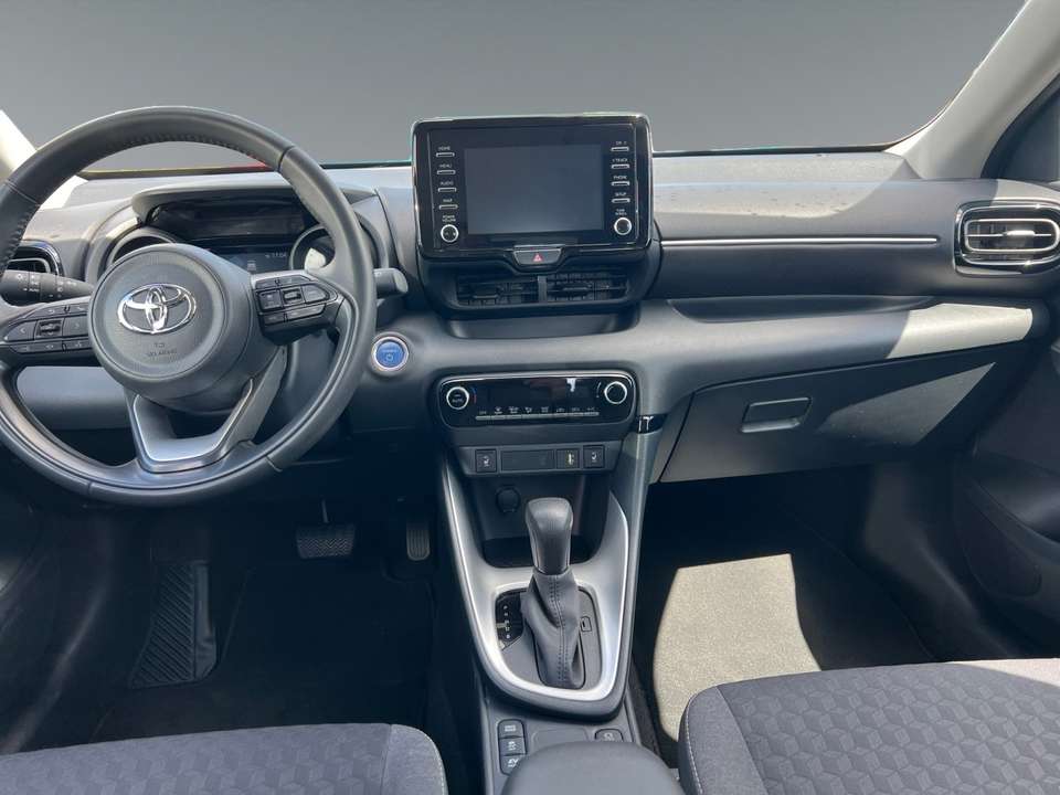 Toyota Yaris - Imagem 8