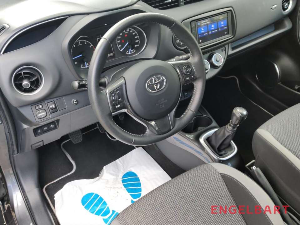 Toyota Yaris - Imagem 7