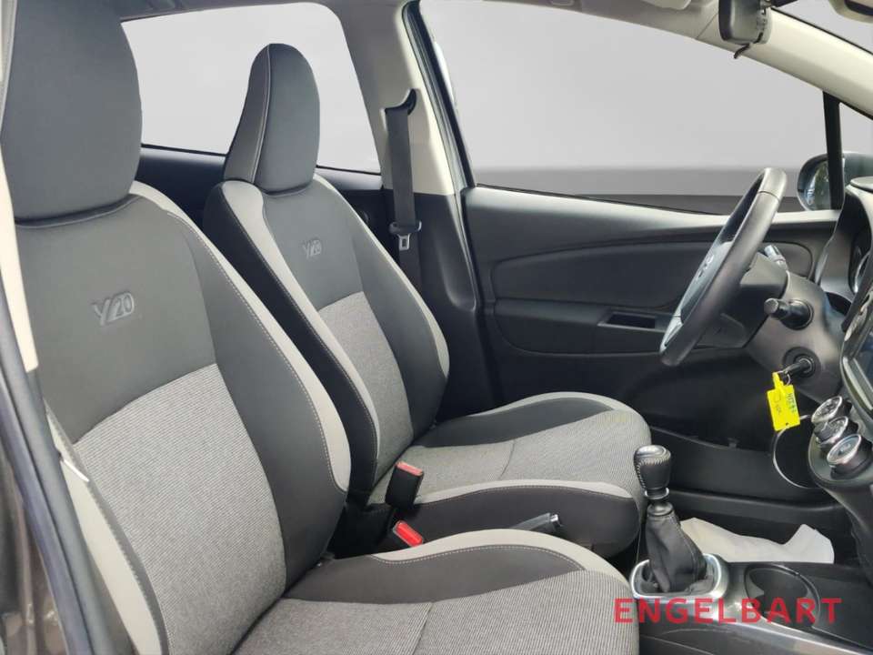 Toyota Yaris - Imagem 11