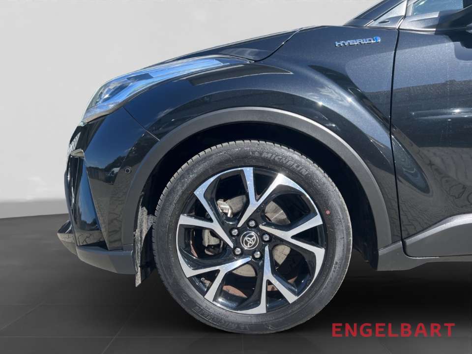 Toyota C-HR - Imagem 15