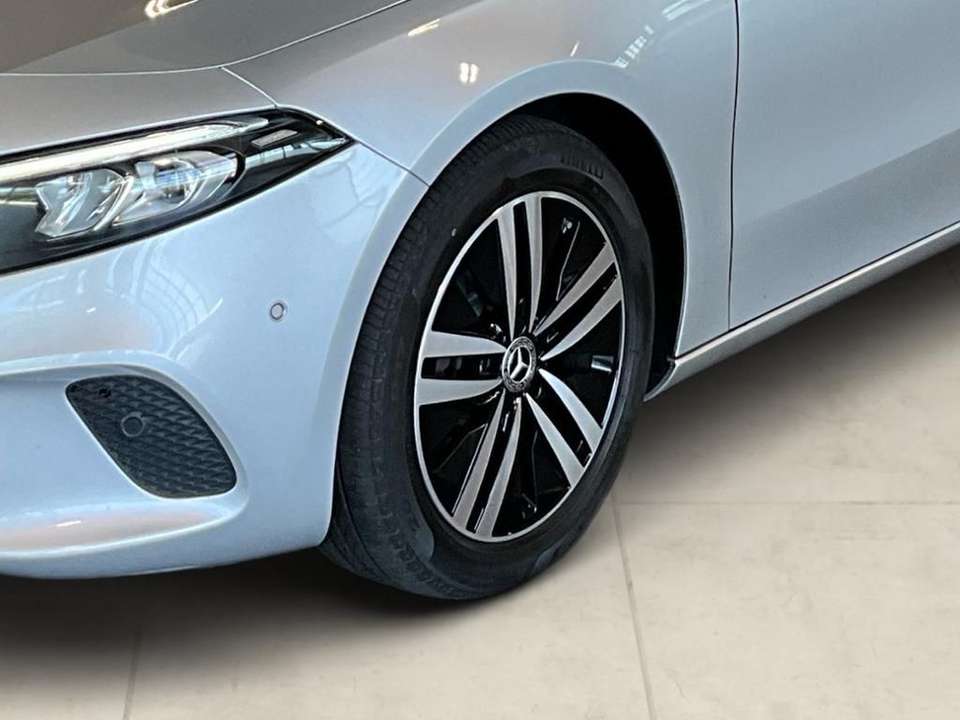 Mercedes-Benz A 200 - Imagem 6