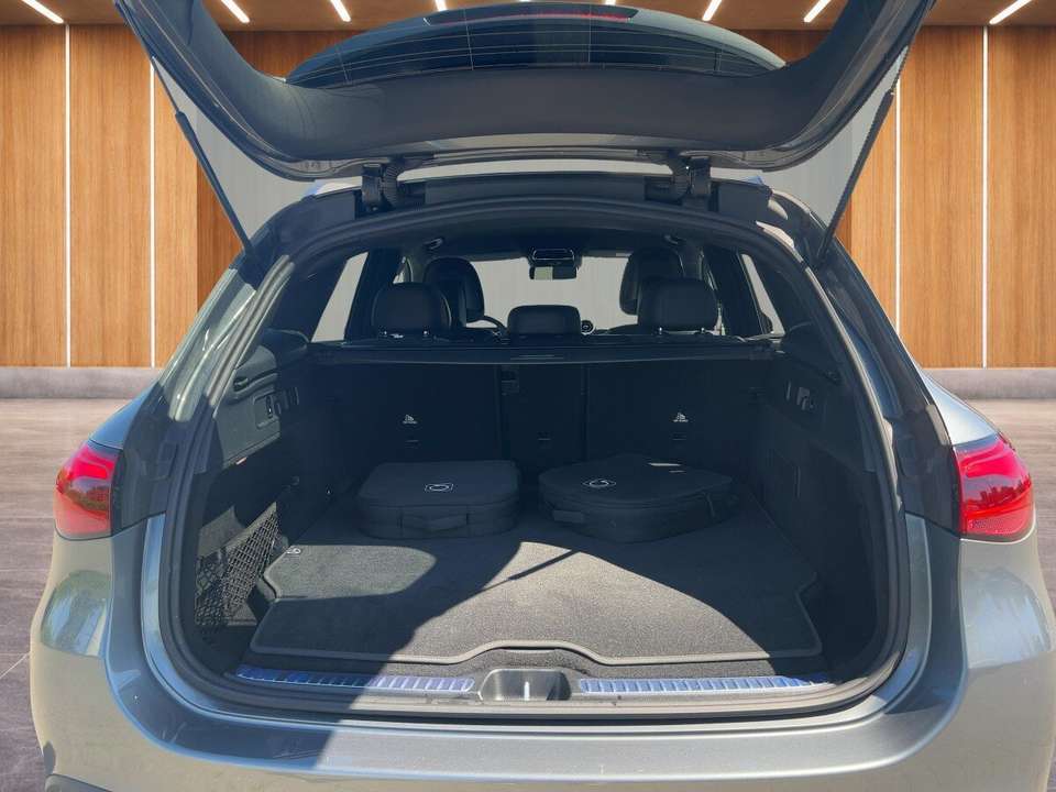 Mercedes-Benz GLC 300 - Imagem 5
