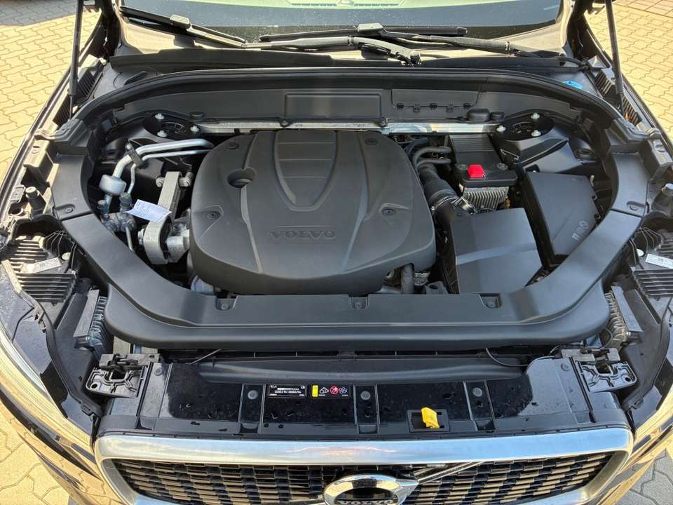 Volvo XC60 - Imagem 4