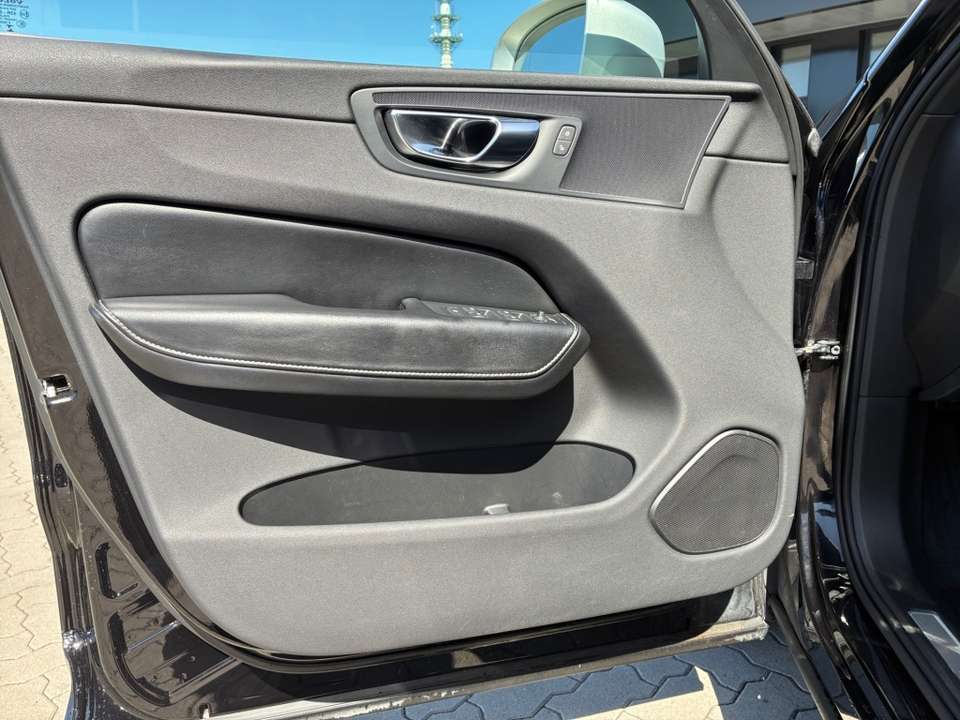 Volvo XC60 - Imagem 5