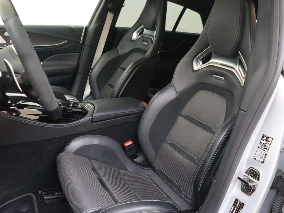 Mercedes-Benz AMG GT - Imagem 4