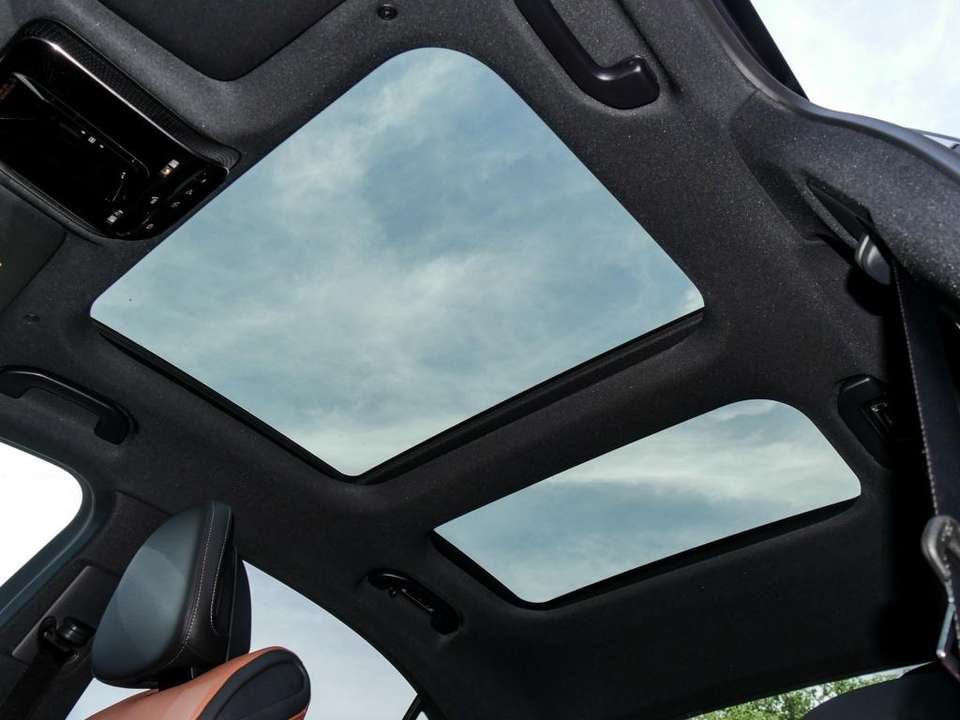 Mercedes-Benz C 180 - Imagem 9