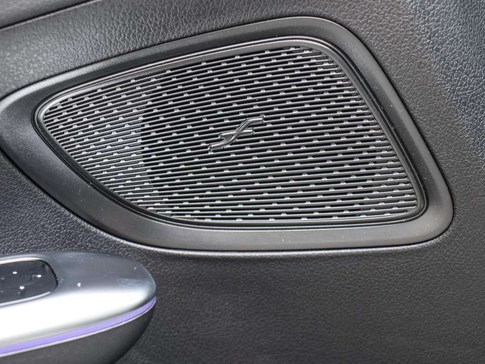 Mercedes-Benz C 180 - Imagem 12