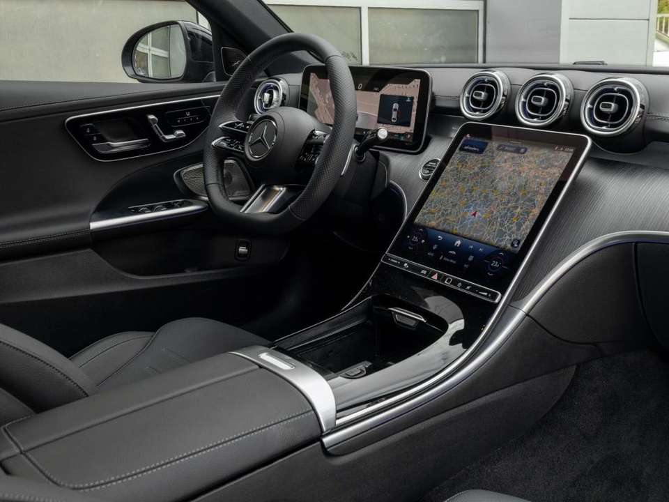 Mercedes-Benz C 180 - Imagem 8